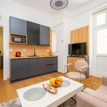 Apartmán Titova Design *