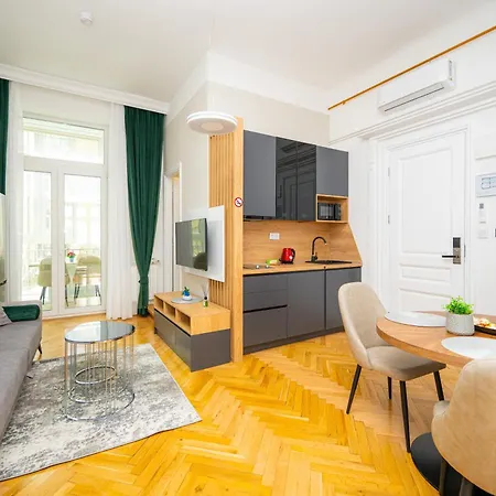Titova Design Apartmán *